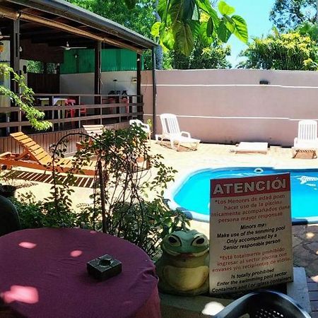 Hostel & Posada Noelia Puerto Iguazú Eksteriør billede
