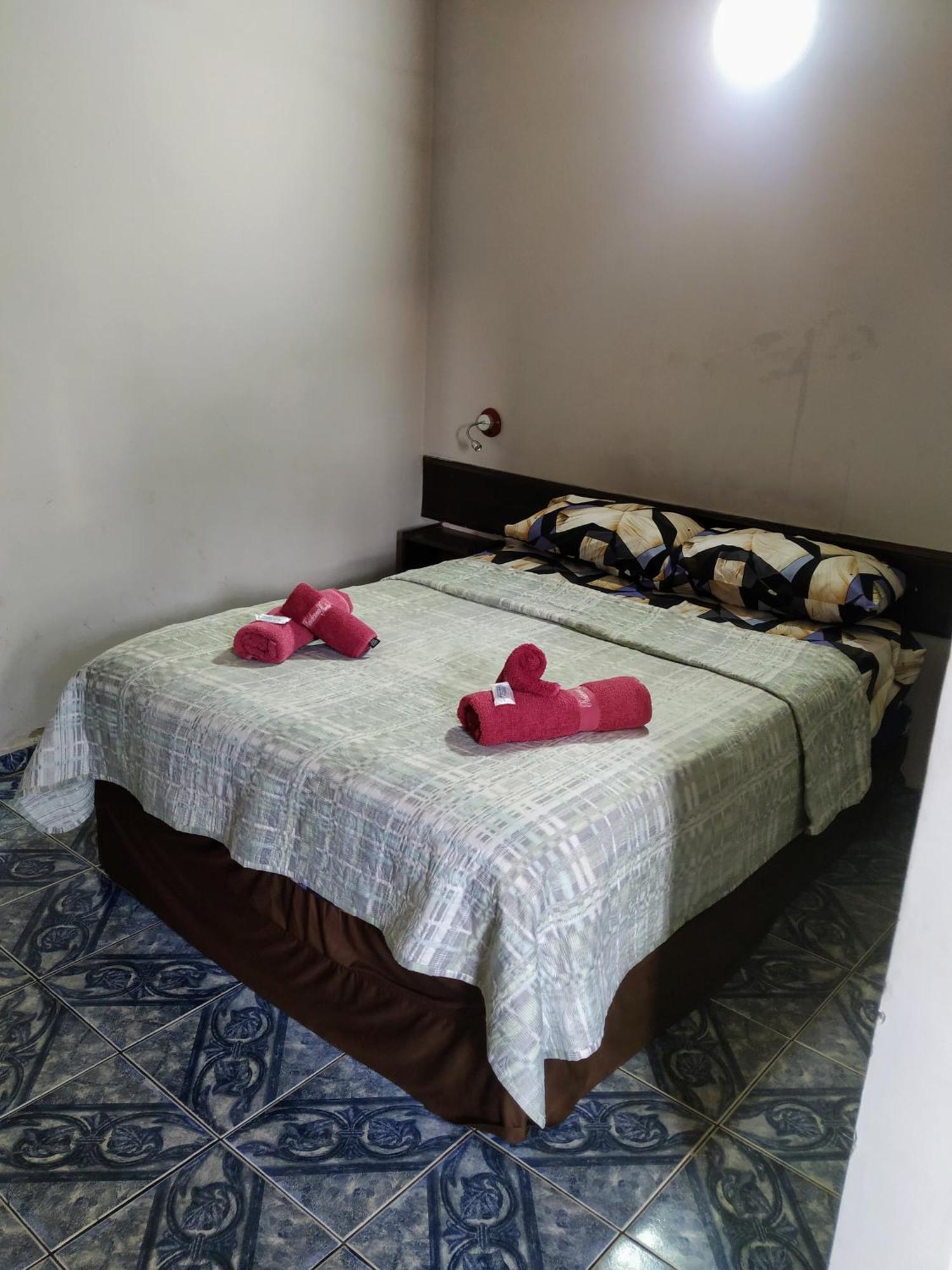 Hostel & Posada Noelia Puerto Iguazú Eksteriør billede